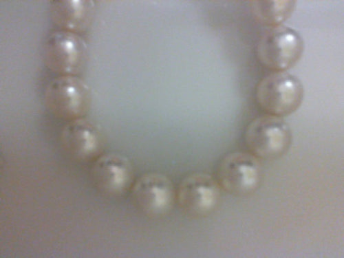 13.9X12.1MM RD WHITE SOUTH SEA PEARLS NOT STRUNG NO CLASP