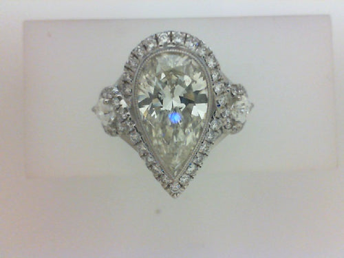 3.94CT I SI2 PS




 W RD & 2 PS SIDE DIA RG