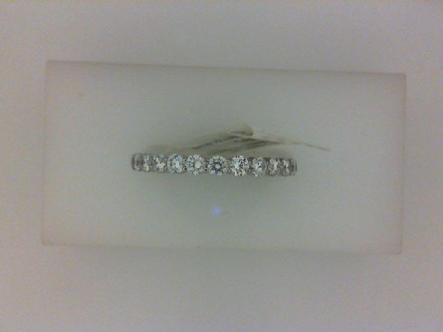 .48CTTW 2.5MM 14KT WG  SHARED PRONG DIAMOND BAND