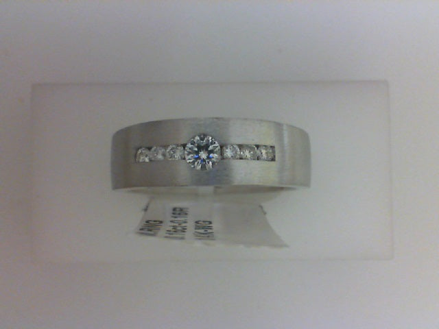 14KT WG .32CTTW RD DIA BAND CENTER DIA .16CT W 6 RD .16CTTW