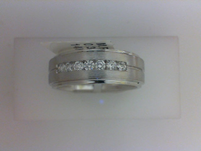 14KT WG .35CTTW 7 RD DIA BAND