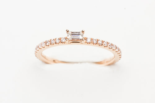 18KT RG STACK RING WITH .34CTTW EC/RD DIA