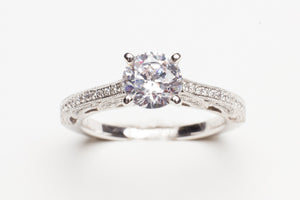 14kt wg.41cttw rd dia w millgrain mtg cz center