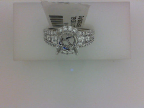 18KT WG 1.02CTTW 52 RD DIA HALO MTG
