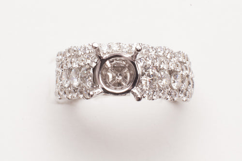 18KT WG 1.47CTTW RD DIA SEMI MTG & MATCHING BAND SET