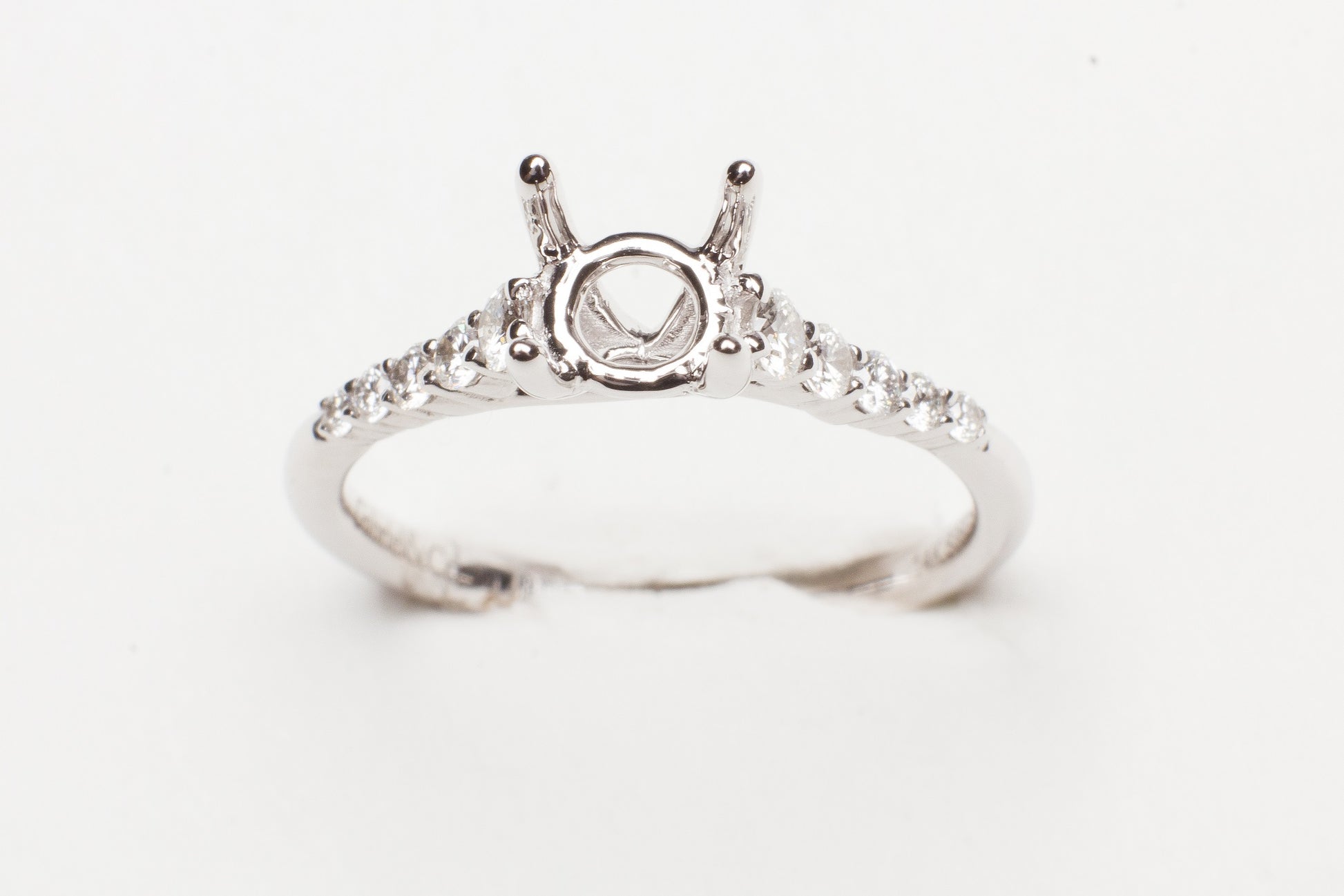 14K WG .25CTWW PRONG SET DIA MTG