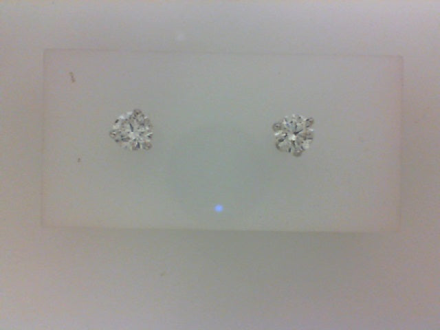 1.045 CTTW RD DIA 3 PRONG STUD