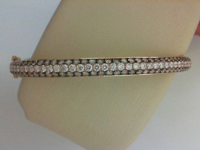 18KT RG 1.14CTTW 43 RD DIA W 1.88CTTW 84 BRN DIA BANGLE