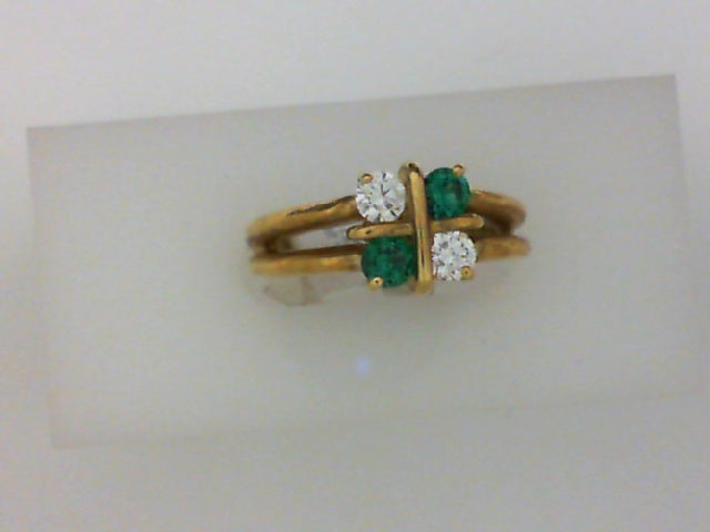 18KT YG EMERALD DIA RING