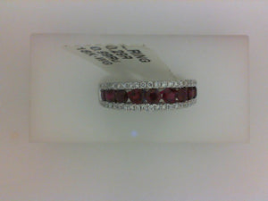 18KT WG .29CTTW 48 RD DIA W .99CTTW 10 RD RUBY BAND