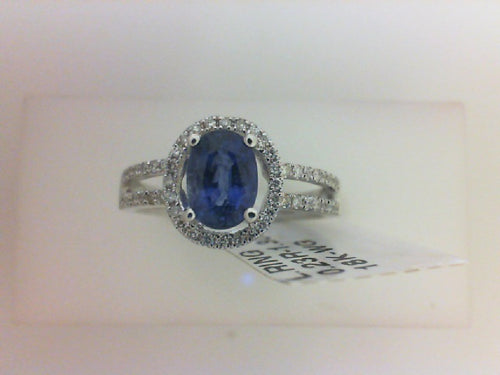 18KT WG 1.30CTTW OVL SAPH / .23CTTW 56 RD DIA RING