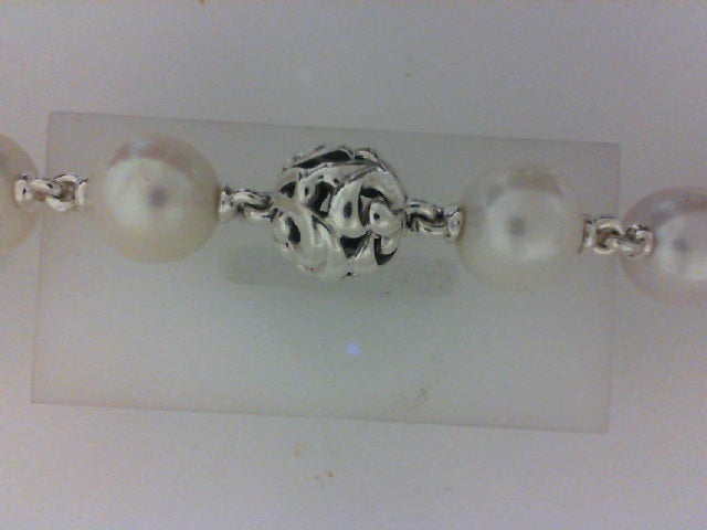 SS IVY BRACELET W 8 WHITE PEARLS