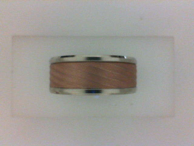 9MM 14KT TT POL BEVELED EDGE WITH RG RAISED SWIRLED BRUSHED CENTER