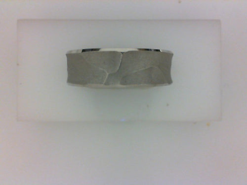 7MM WG POL EDGE WRINKLED CENTER MATT FINISH