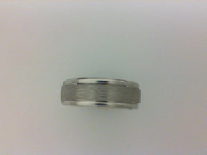 14K WG 7.5MM HORIZONTAL MICRO BARK CENTER POL EDGE