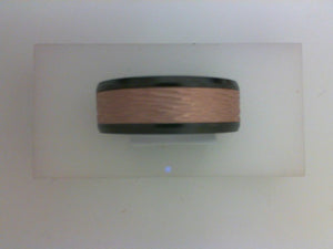 8MM 14K RG HORZ MICRO BARK CENTER W BLK EDGE