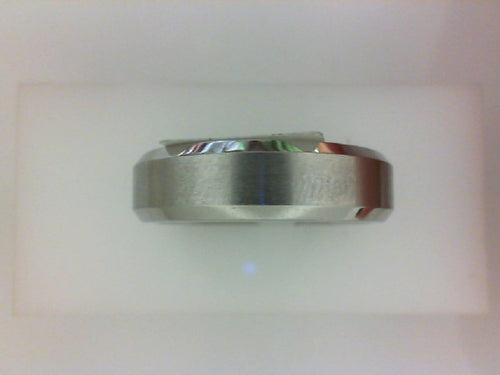 6MM COBALT CHROME BEVELED WEDDING BAND/ BRUSHED CENTER/ POLISHED EDGES.