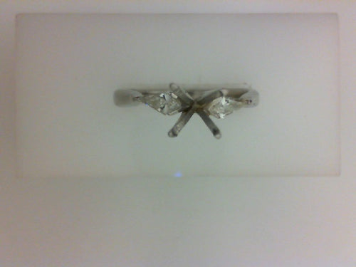 PLAT DIAMOND SEMI W/ 2 KITE CUTS APPROX .20 CTW