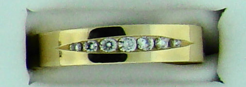 14KT YG .23CT TW DIAMOND BAND