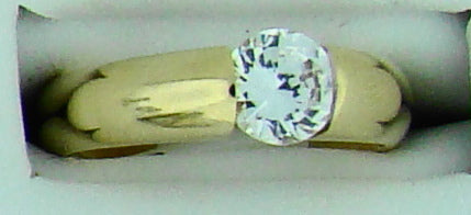 14KT YG TENSION RING W CZ CENTER